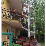 3 Cristal Apartment
